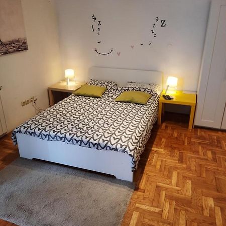 Studio Apartment Загреб Екстериор снимка
